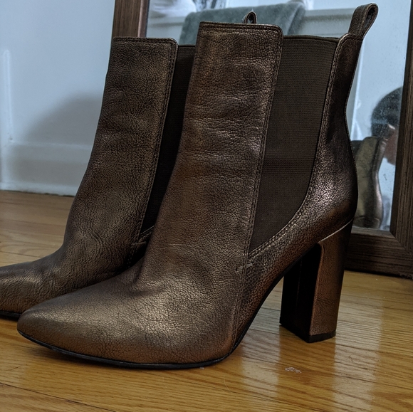 Cute bronze leather booties - Vince Camuto - Picture 2 of 4